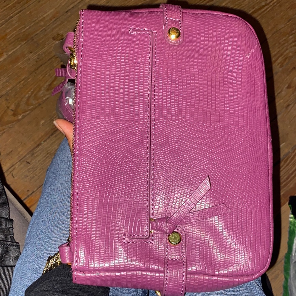 Elegant Pink Textured Women's Bag
